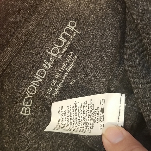 💕BEYOND THE BUMP BEYOND YOGA💕 Maternity Palomino High Waist Midi Leggings XS - Picture 15 of 16